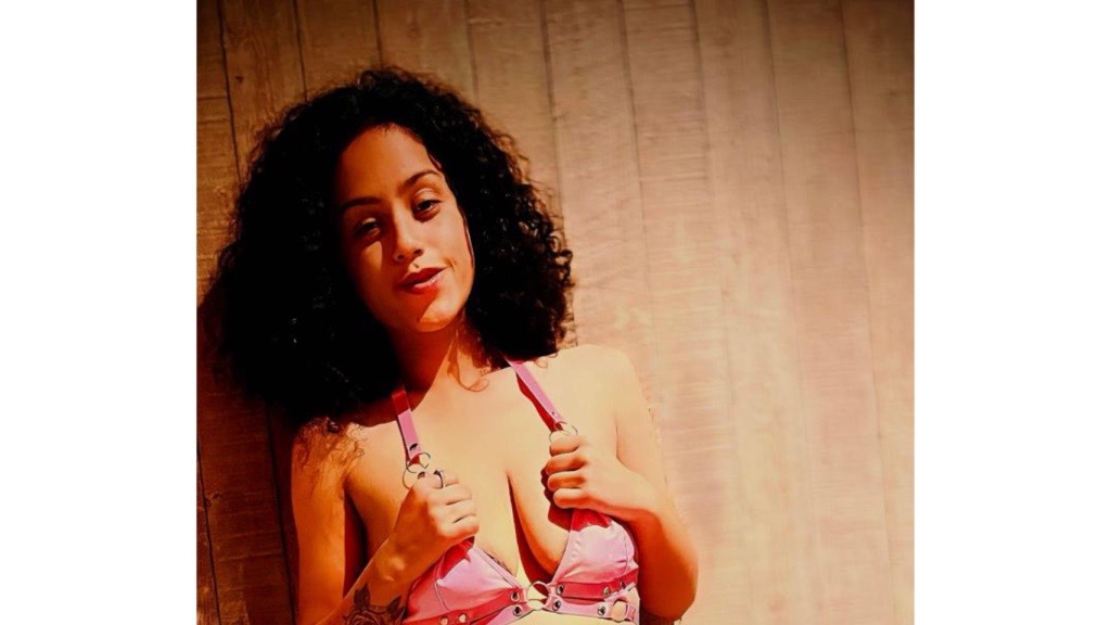 Online livesex met Latinababex