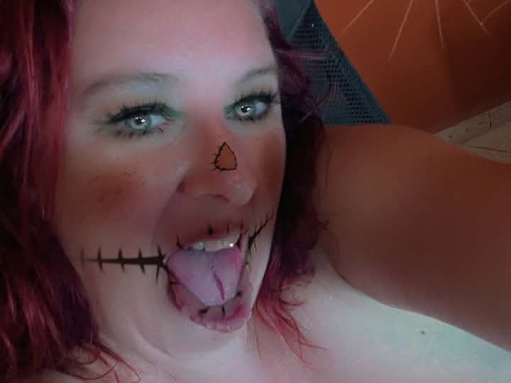 Livesex met Nikki-Holland uit Almere