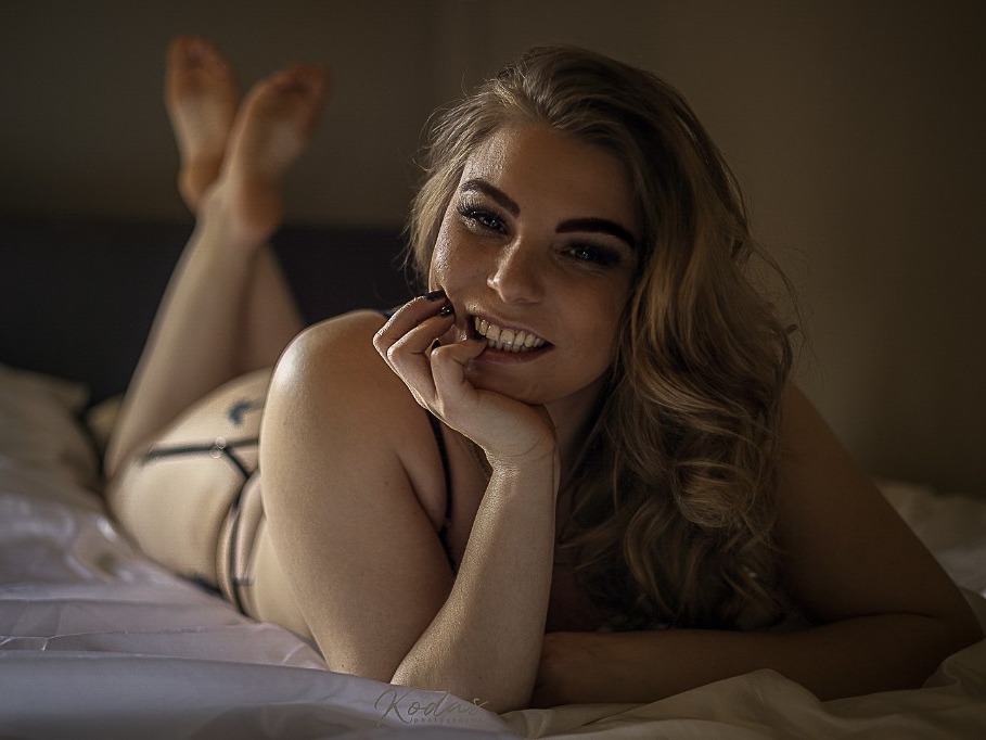 Online livesex met PetiteBeau