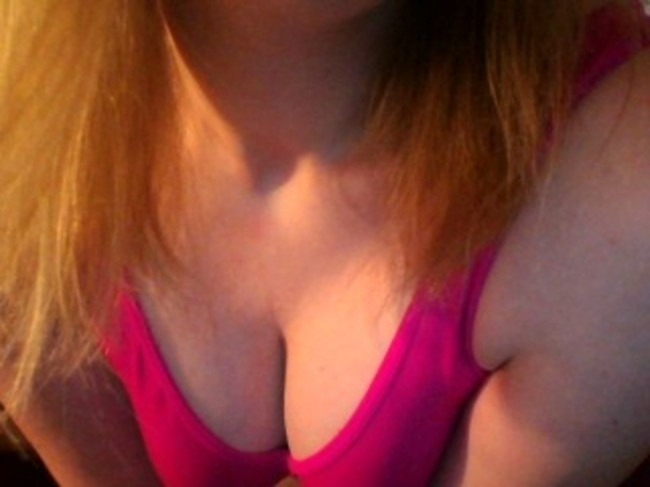 Livesex met sharon1906 uit Rotterdam