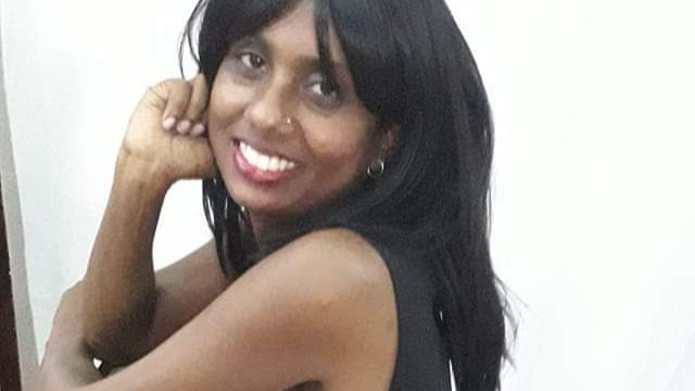 Livesex met AmberVibes uit Amsterdam