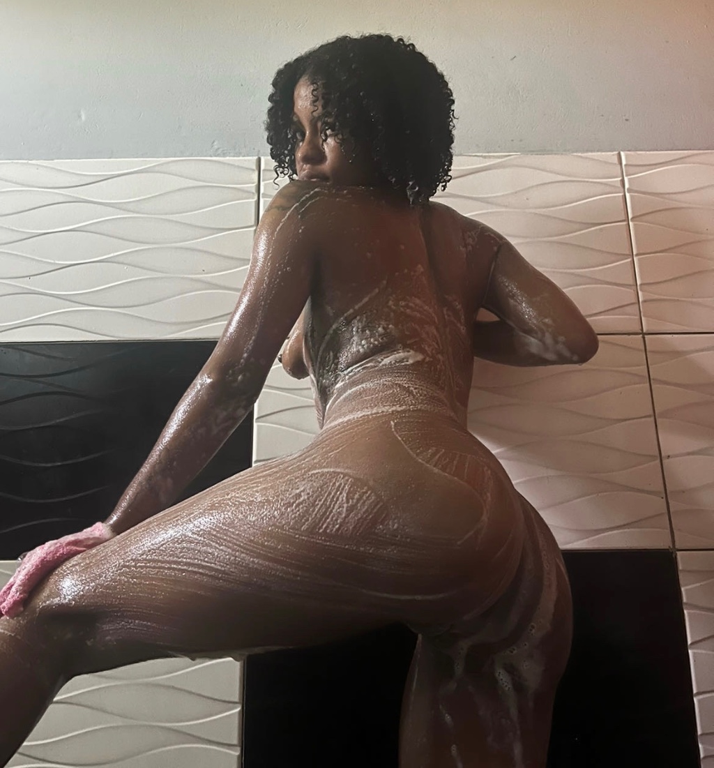 Livesex met Geile18Jarige uit Amsterdam