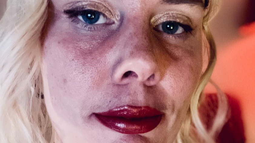 Online livesex met HaveSomeFunX